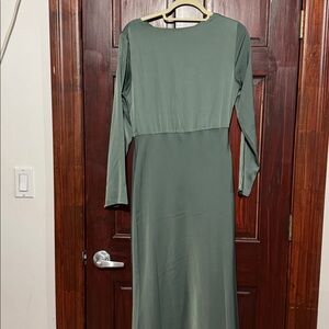 Elegant Green Women's Dress
